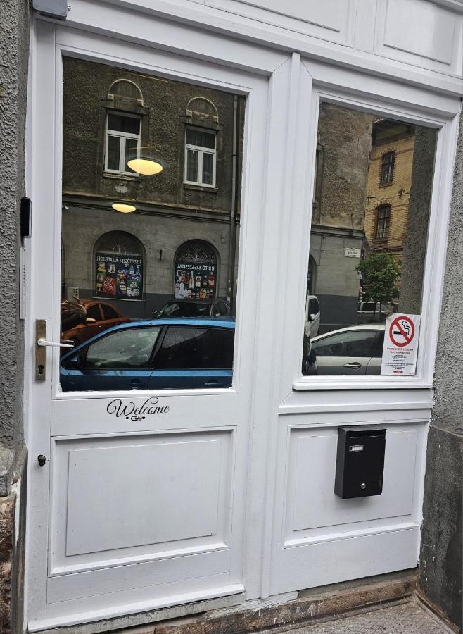 7Dab 7 Contactless Self Check-In Apartment Budapest Exterior photo